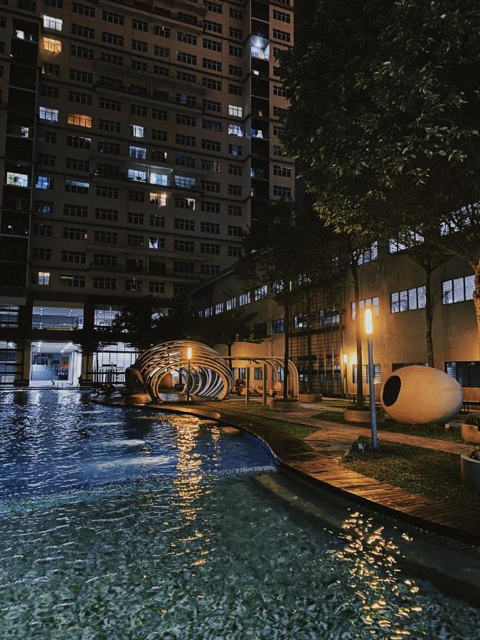 Le Thompson - Puchong Center Ioi Mall Luaran gambar